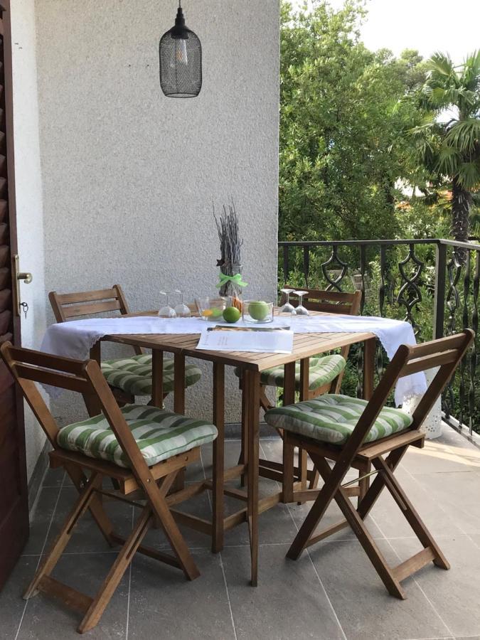 Apartment Aquamarin, Blizu Mora S Pogledom Na More, Za Do 6 Osoba Malinska Zewnętrze zdjęcie