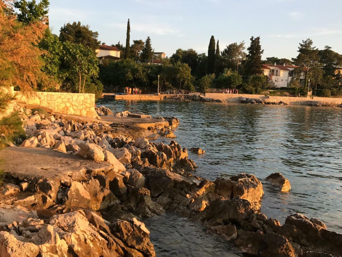 Apartment Aquamarin, Blizu Mora S Pogledom Na More, Za Do 6 Osoba Malinska Zewnętrze zdjęcie